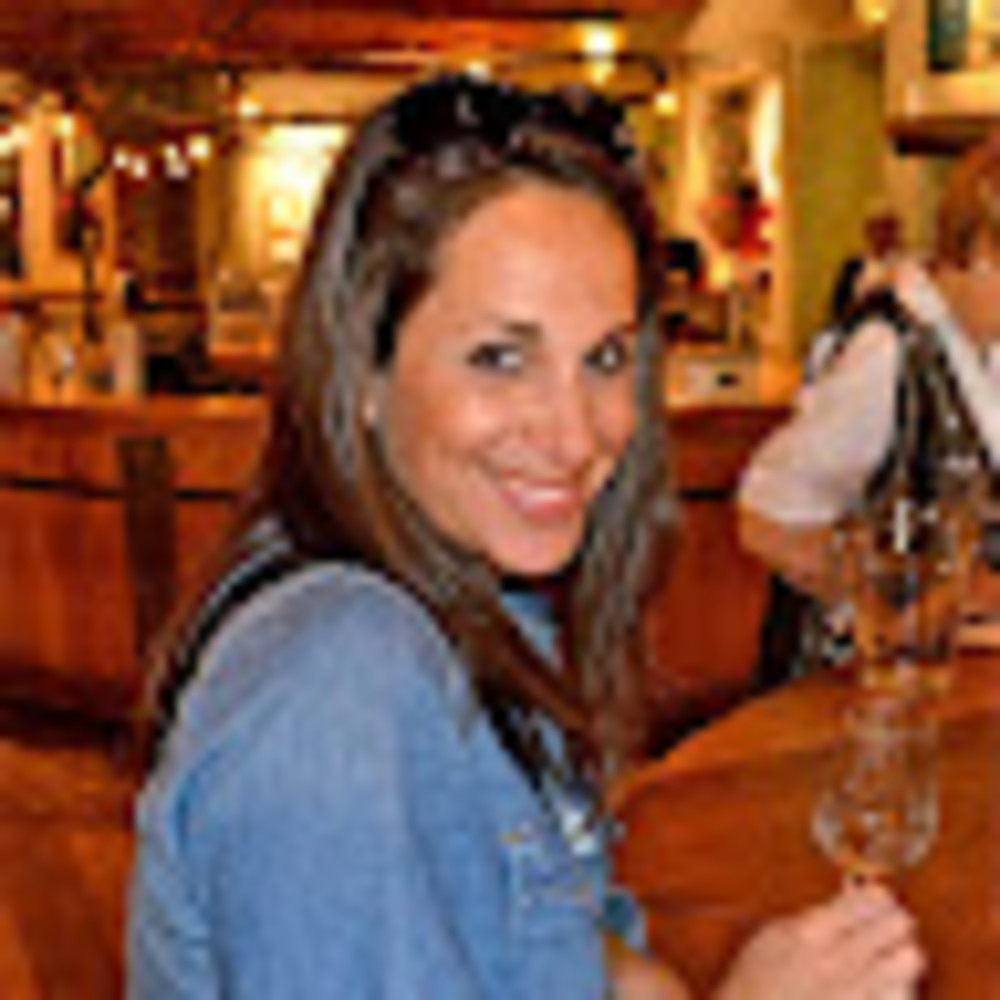 Meet your Posher, Elana